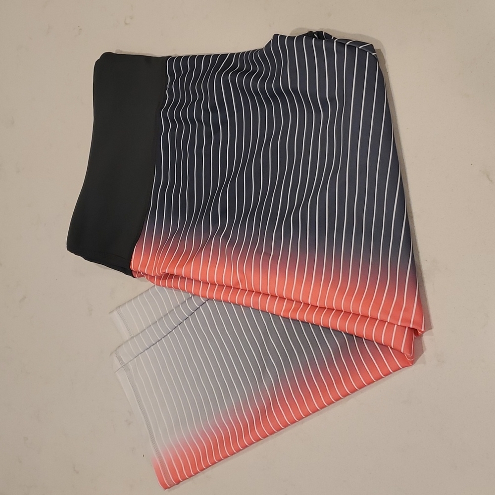 GapFit Ombre Capris